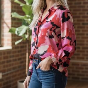 Bold and colorful water color pattern satin foever21 blouse